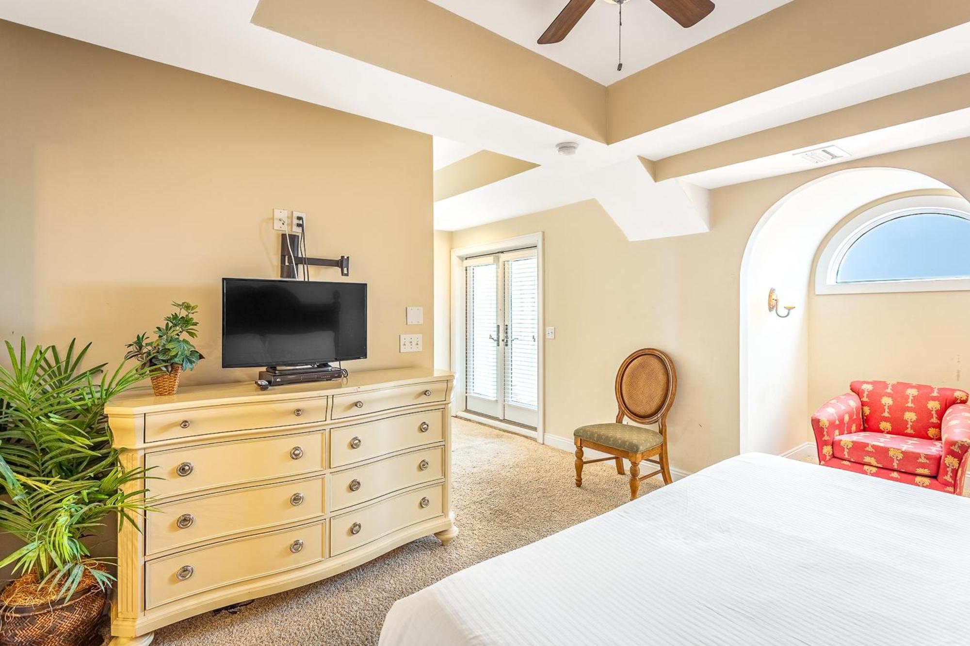 Plantation Palace St. George Island Bagian luar foto