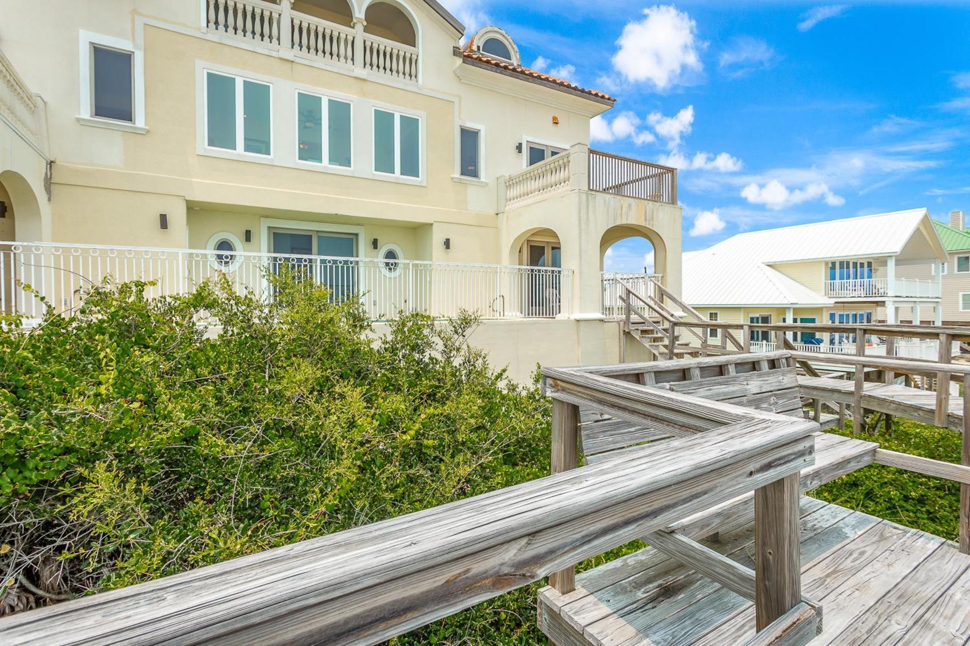 Plantation Palace St. George Island Bagian luar foto